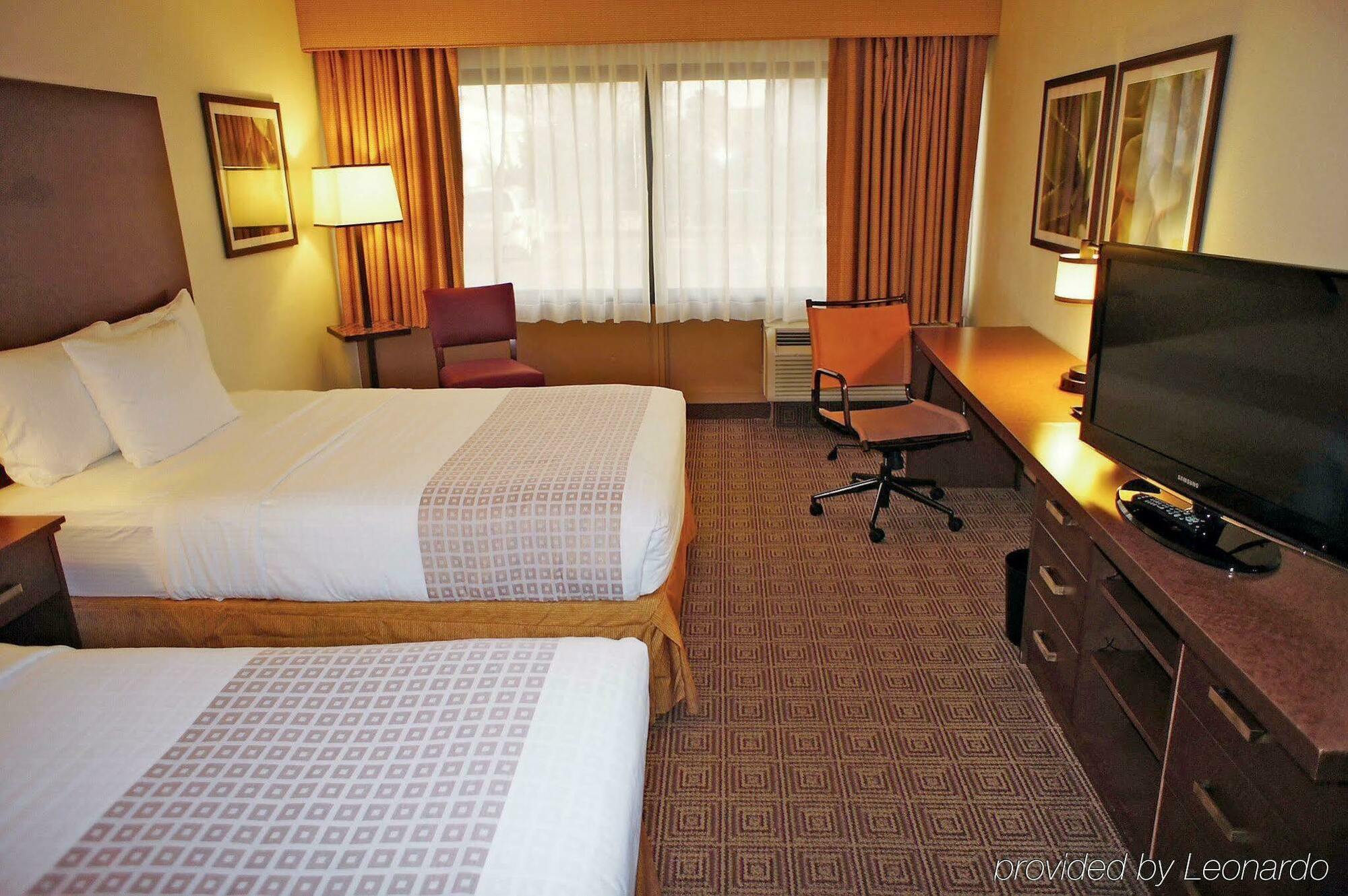 La Quinta By Wyndham Virginia Beach Exteriör bild